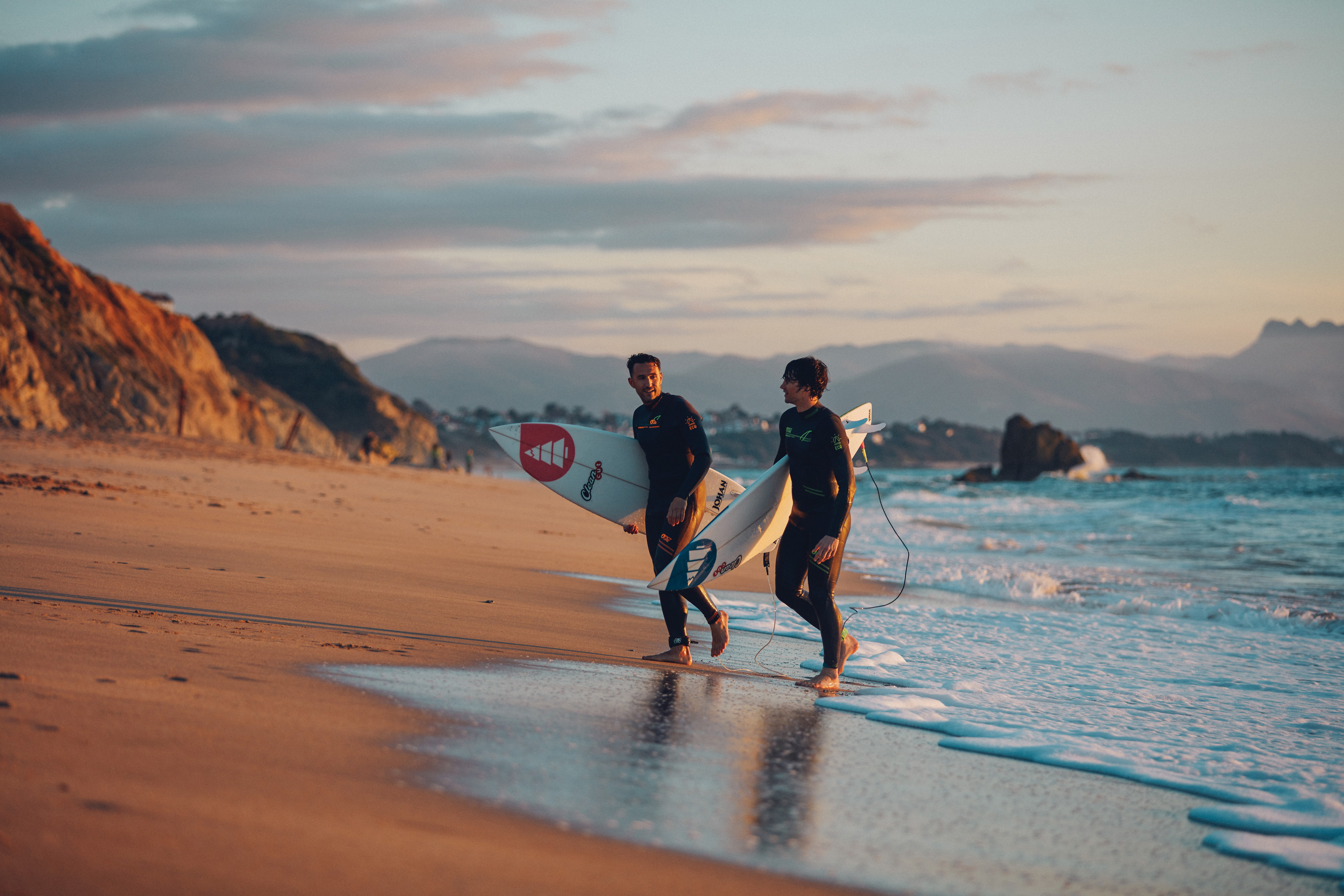 En avant première, la wetsuit de Picture Organic Clothing